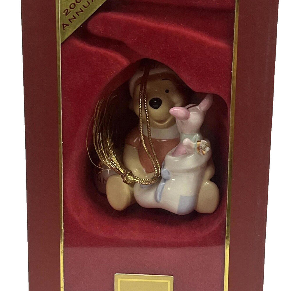 Lenox Disney Winnie The Pooh & Piglet Stocking Surprise 2007 Annual Ornament